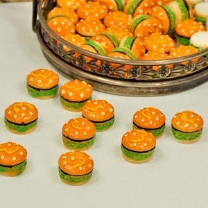 MINI HAMBURGERS, Dollhouse FOOD, Small gift for kids, Ready to gift in box