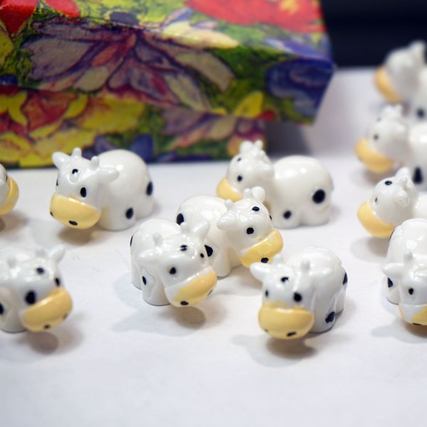 BABY COWS CABOCHONS Diy Resin Baby Cow Charms For Craft In Gift Box 10 Mini Cows Dollhouse Miniatures Small Gift Idea For Kids Slime Charms
