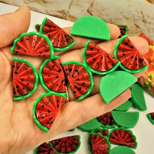 WATERMELON PIECES Flatback CABOCHONS 28mm Watermelon Slices Diy scrapbook ideas Phone case fruits Small Gift For Kids Mini embellishments