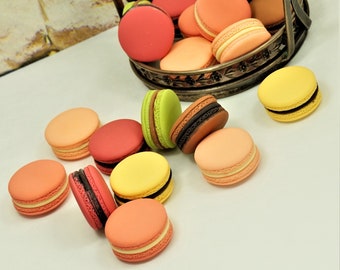 RESIN MACAROONS, Dollhouse Cookies, Lifelike Macaroon, Small Gift For Kids, Ready To Gift In Box