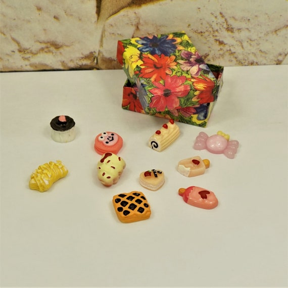 KAWAII FOOD Charms, DIY Cabochons, Resin Food Cabochons, Dollhouse Food,  Slime Charms in Gift Box, Scrapbooking Food, Holiday Gift for Kids 