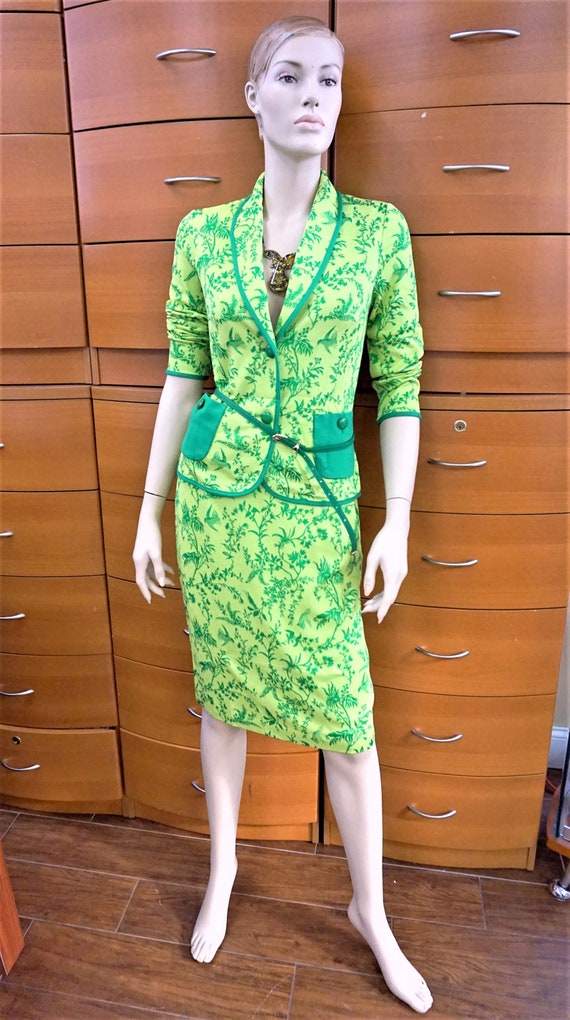 LIME GREEN SKIRT Set, Made in Europe, New old sto… - image 2