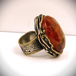 Large Amber Ring – Hammered 925 Sterling Silver, Fossilized Creature, Adjustable Band
