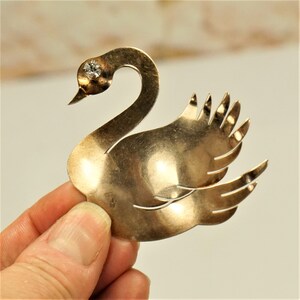 Sterling Swan Brooch With Clear CZ Eye - Rare Modernist Jewelry - Unique Gift For Mother - Brooch Gift For Her