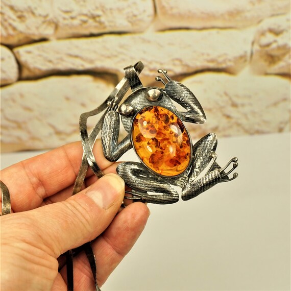 ANTIQUE AMBER FROG 925 Silver Pendant Oxidized si… - image 2