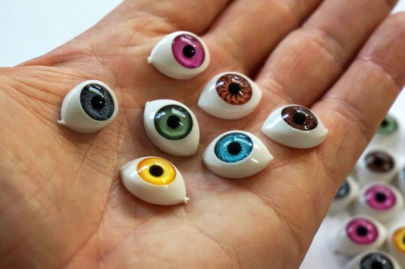 EXCEART 30 Pairs Glass Eyeball Glass Eyes for Crafts Doll Making Eyes Eye  Balls Halloween Clay Doll Making Sculptures Props Cat Eye Cabochons for