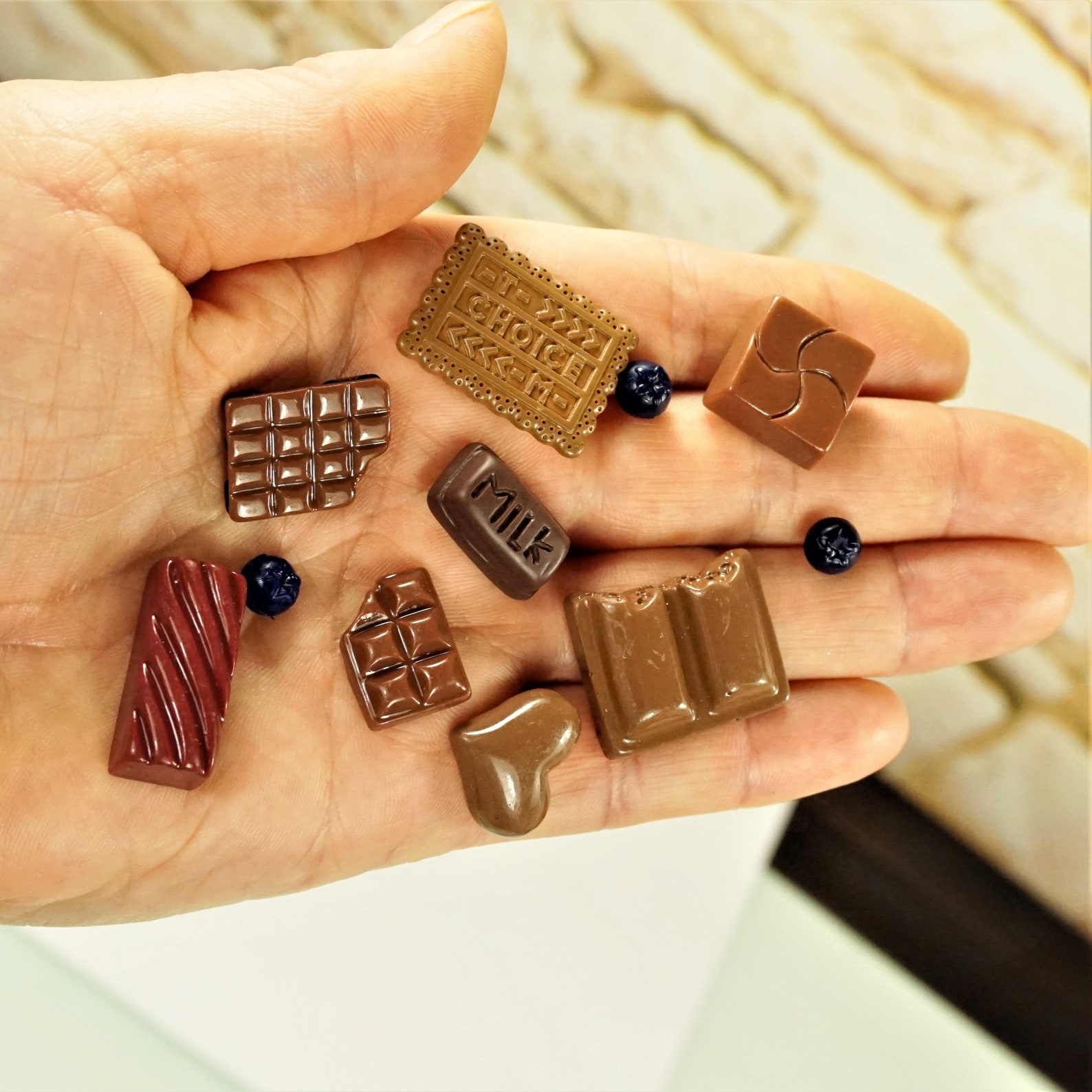 RESIN CHOCOLATE PIECES With Blueberries Diy Flatback Cabochons Etsy