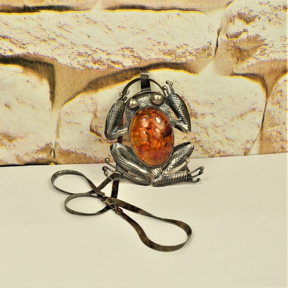 ANTIQUE AMBER FROG 925 Silver Pendant Oxidized si… - image 4