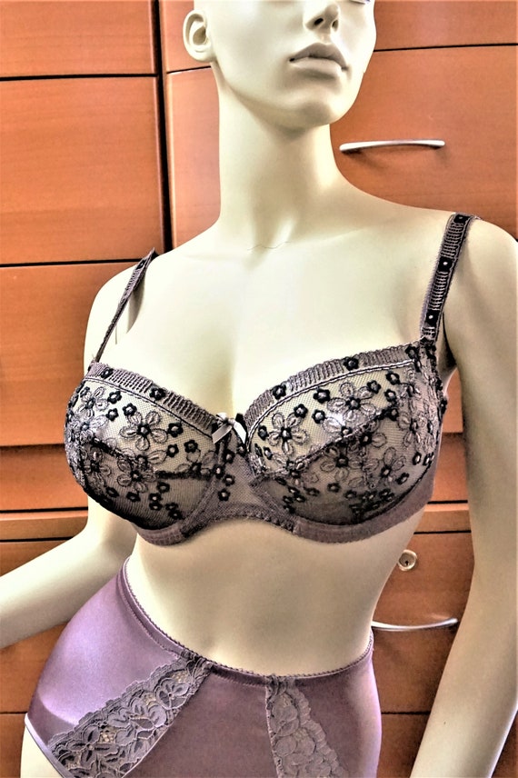 BIG BUST SEXY Lace Bra, European Lingerie, Gift for Her -  Canada