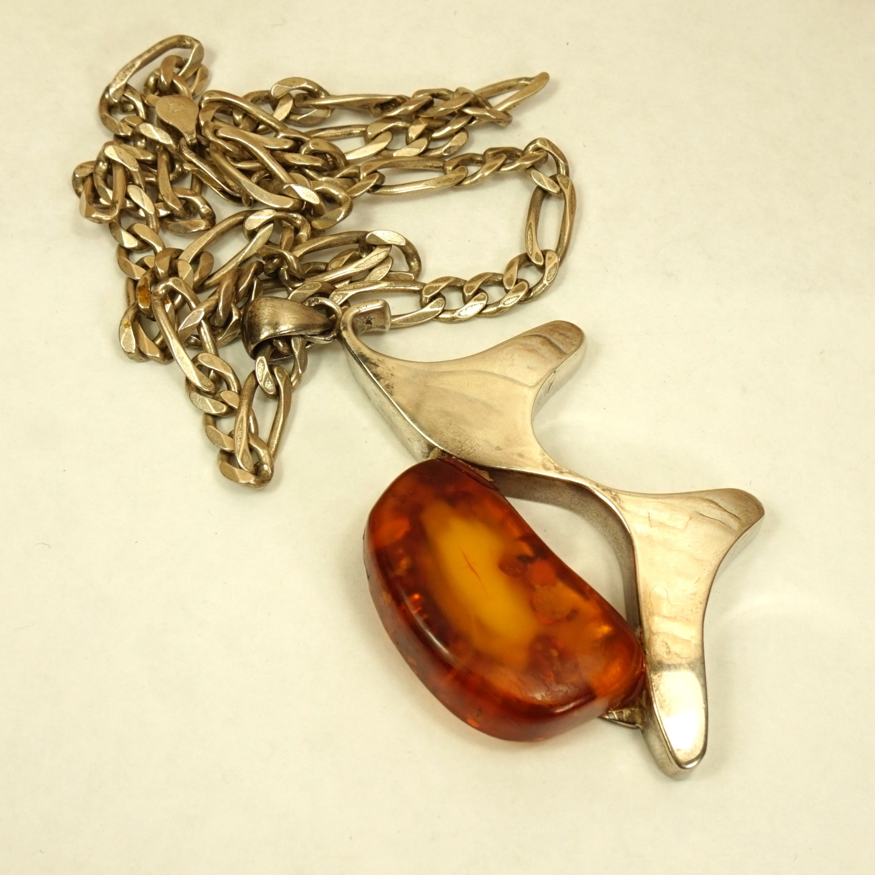 Collier Chaîne En Argent Massif Avec Pendentif Ambre Véritable - Vintage, Occasion En Superbe état
