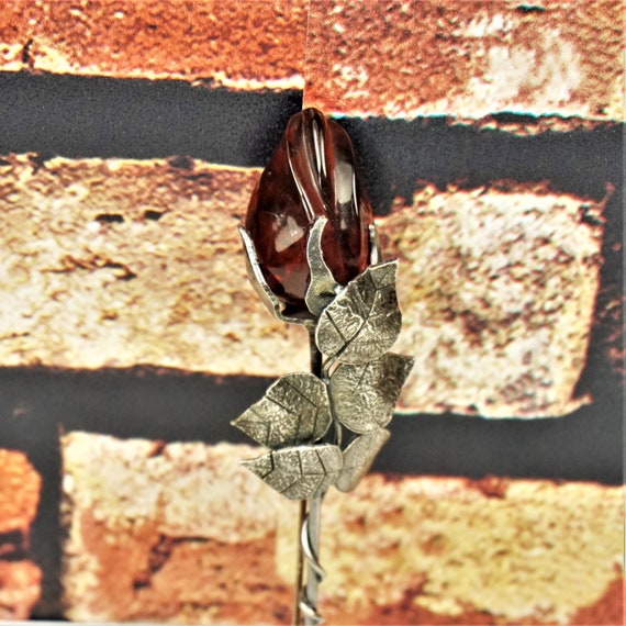 Amber Cognac Rosebud on .925 Stem w/Leaves Pendant Amber Cognac Rosebud on .925 Stem w/Leaves Pendant