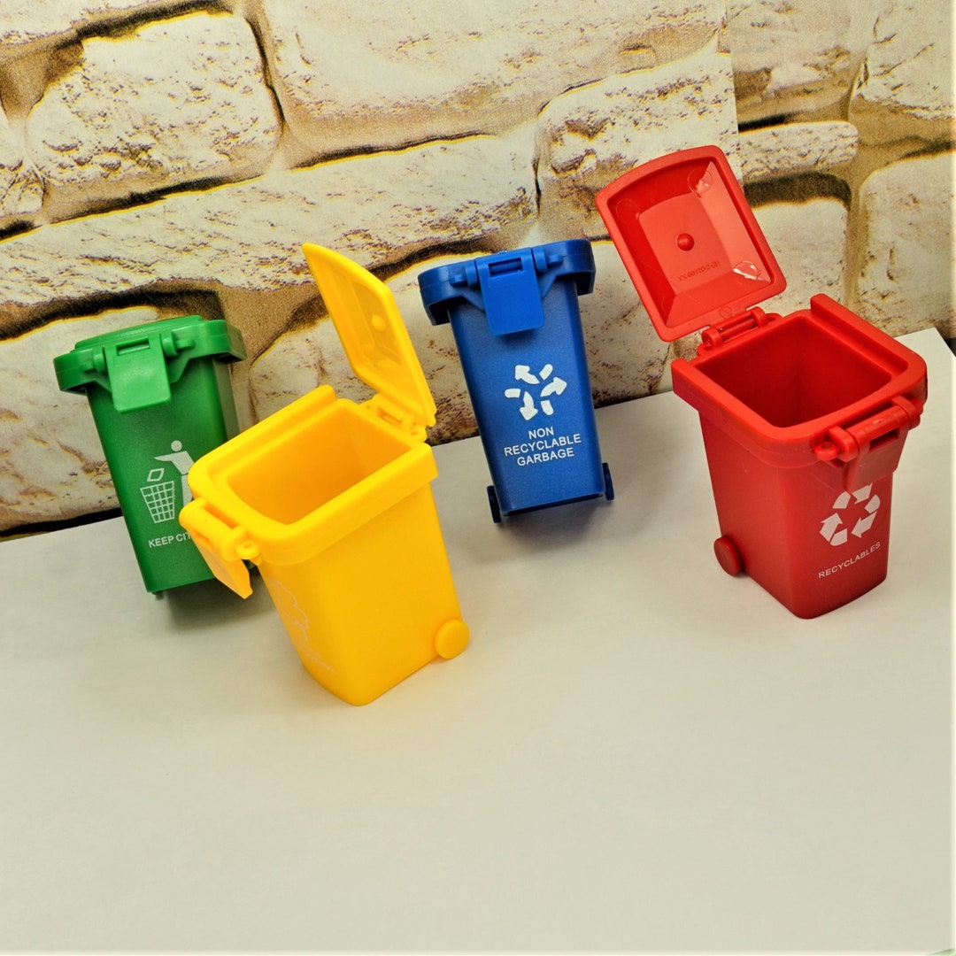 Odoria Miniatura De Cubo De Basura Plata 1:12 Para Casa De Muñecas | Detalle Decorativo En Metal