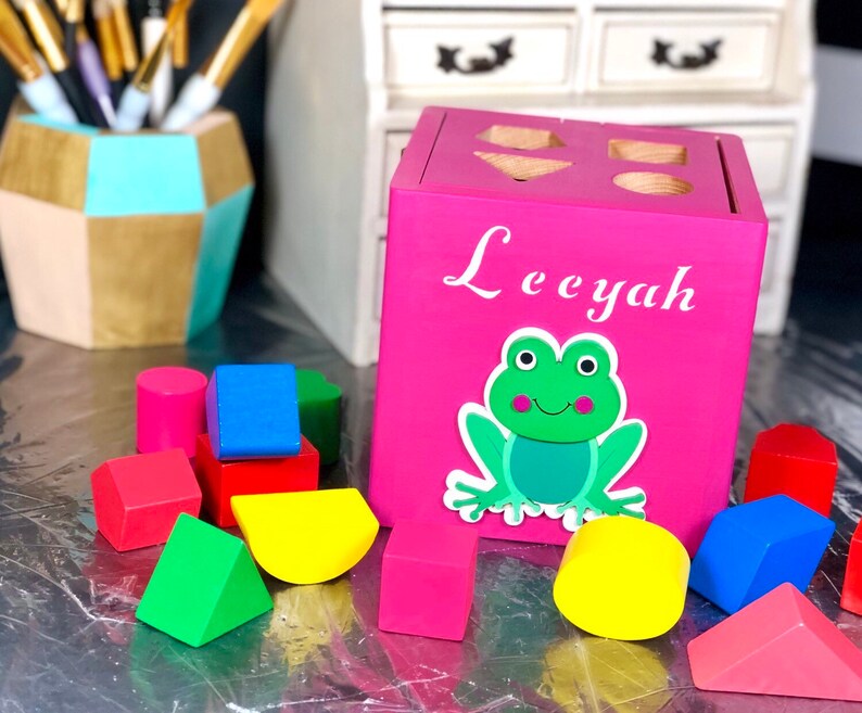 Personalized shape sorting cube customized toddler toy educational wood toy Montessori toys learning toys wood toy elephant toy frog toy image 2