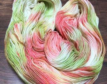 RHUBARB TWIST - Hilado Teñido a mano / Hilado de Calcetín / Hilo Teñido Indie / Dedos / Verde Rosa Amarillo