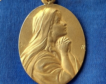 Vintage Gold-Plated Medal w Our Lady/Madonna Looking Upwards with Hands Folded in Prayer--Antique French Catholic NOS Oval Necklace Pendant
