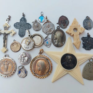BROKEN Religious Jewelry for Crafting/Repurposing/Nicho Making: Small Crosses, French Catholic Medal + Pendant Destash Lot to Recycle/Reuse