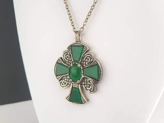NEW MIRACLE JEWELLERY CELTIC TURQUOISE PENDANT NECKLACE VINTAGE STYLE NEW MIRACLE JEWELLERY CELTIC TURQUOISE PENDANT NECKLACE VINTAGE STYLE