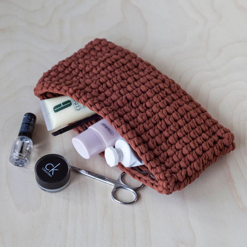 Navy Chunky Yarn Makeup Pouch Bag/ Crochet Makeup Bag/ Pencil Etsy