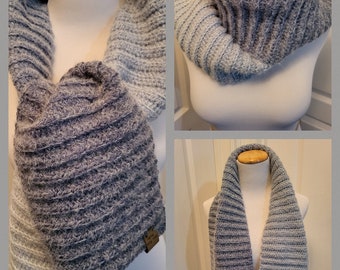 Ribbed Long Scarf