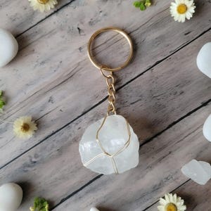 Crystal Chunk Keychain, Wire Wrapped Clear Crystal, Gold Keychain, Gold Key Holder, Purse Charm, Key Ring, Unisex Gift, Car Accessories