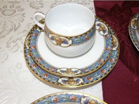 1898-1935 FRAUREUTH(ドイツ)　アンティークデミタス 1898-1935 FRAUREUTH(ドイツ) アンティークデミタス 工芸品