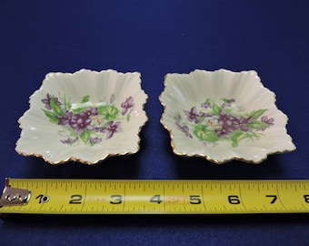 Vtg ROYAL SUTHERLAND HM Bone China England Set of 2 Floral Decor Trinket  Dishes