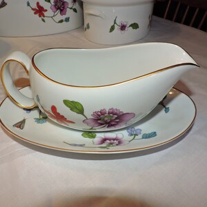 Royal Worcester Astley Gravy Jug Sauce Boat and Stand / Saucer