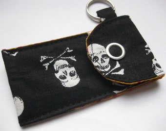 USB-Stick-Tasche "Skulls"