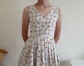 Cream Floral Dress Women Flower Print Dress Pleated Mini Dress Full Skirt Dress Sleeveless V Neck Dress Rockabilly Dress Pin Up Dress Small