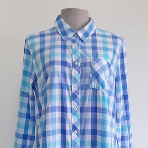 Small Vintage TOMMY HILFIGER White Blue Gingham Shirt Womens Plaid Blouse Long Sleeve Shirt Cotton Shirt Button Up Shirt Collared Shirt Top