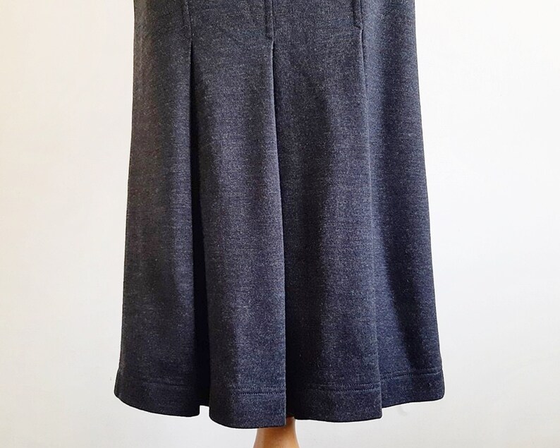 BYBLOS Black Midi Skirt Vintage Wool Skirt Womens Acrylic Skirt High Waisted Skirt Italian Skirt Winter Skirt With Pockets Medium 28 Waist image 8