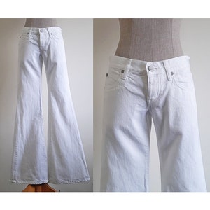 Women's Denim High Waisted White Lace Insets Wide Flare Bell Bottom  Pants/vintage 70s Style/hippie/boho Pants. 