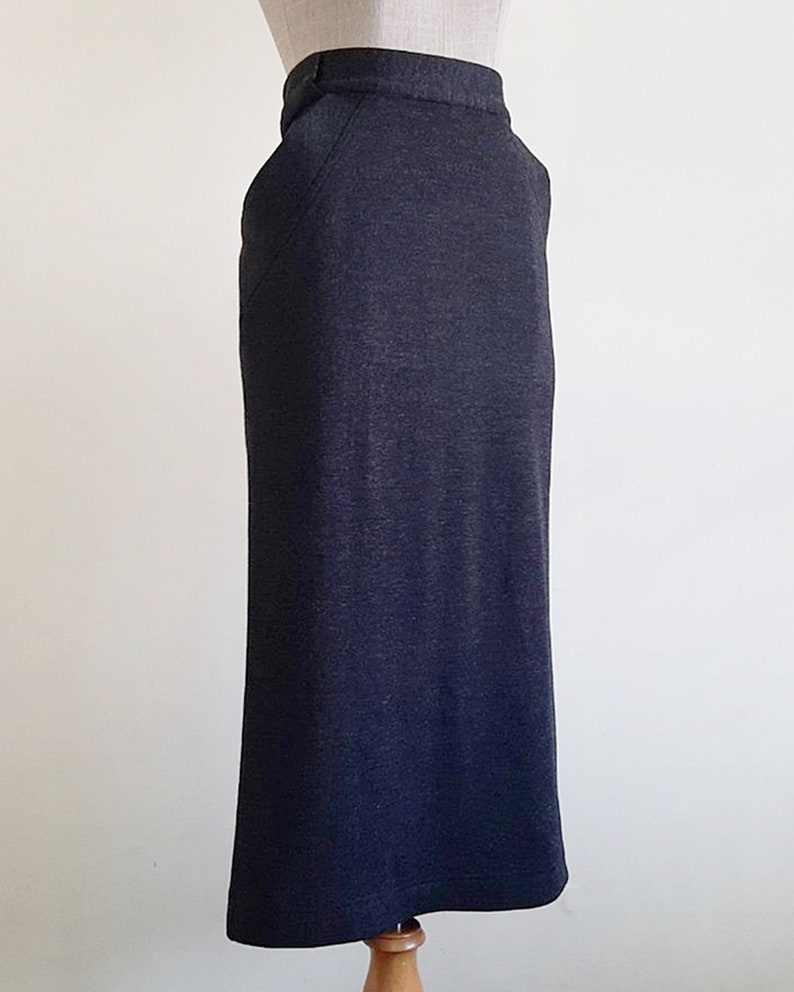 BYBLOS Black Midi Skirt Vintage Wool Skirt Womens Acrylic Skirt High Waisted Skirt Italian Skirt Winter Skirt With Pockets Medium 28 Waist image 4