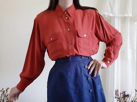 Vintage Red Silk Shirt Womens Collared Shirt Button Up Shirt Minimalist Shirt Shoulder Pad Shirt Classic Blouse Long Sleeve Top Large L XL