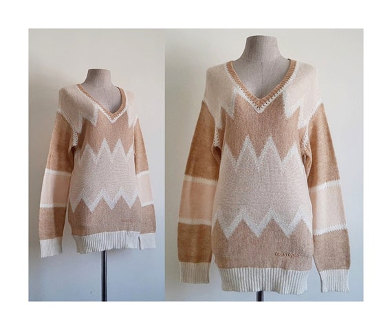 Zig V Neck Cashmere Sweater