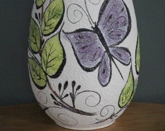 70s vase white Butterfly textured decor vintage