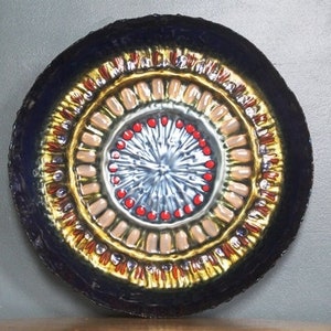Mesa de centro de arte mural esmaltado italiano rojo cobalto dorado vintage