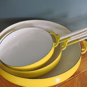 Dansk Denmark Quistgaard Kobenstyle yellow enamelware fry saute paella vintage