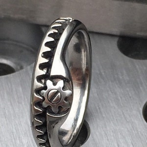 Motion Coupling - A Precision Rack and Pinion Gear. Slim, Smooth and ...