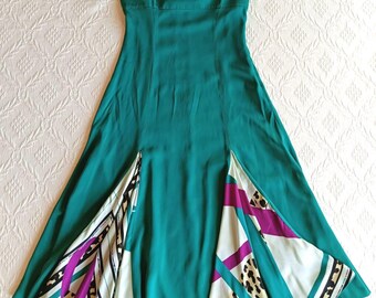 MILA SCHON, pure silk dress. Thin shoulder straps and flared skirt. Size S-M, 42. Emerald green, purple. Made in Italy. Excellent condition.