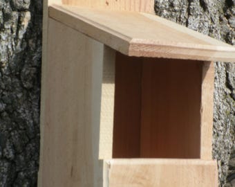 cardinal bird house, Robin birdhouse, Wooden birdhouse, cedar bird house, cedar nesting box, bluebird house, nesting box, Wild bird house