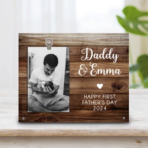 First Father's Day Gift Frame - New Dad Gift - Photo Plaque Gift - Daddy & Me Gift Picture Frame - New Family Photo Clip Frame - New Dad