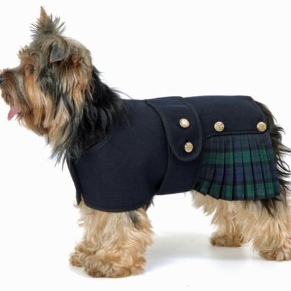 POITRINE 20 pouces, Kilt pour chien écossais traditionnel Black Watch tartan attaché à la veste bouton doré garniture.