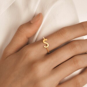 Custom Sideways Initial Ring • Personalized Letter Ring • Dainty Minimalist Ring in Gold, Rose Gold, Sterling Silver • Mom Gift • RM09F43