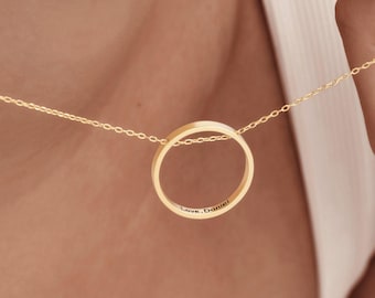 Hidden Message Circle Necklace • Minimalist Layering Necklace for Everyday Wear • Custom Engraving • Anniversary Gift for Wife • NM73F41