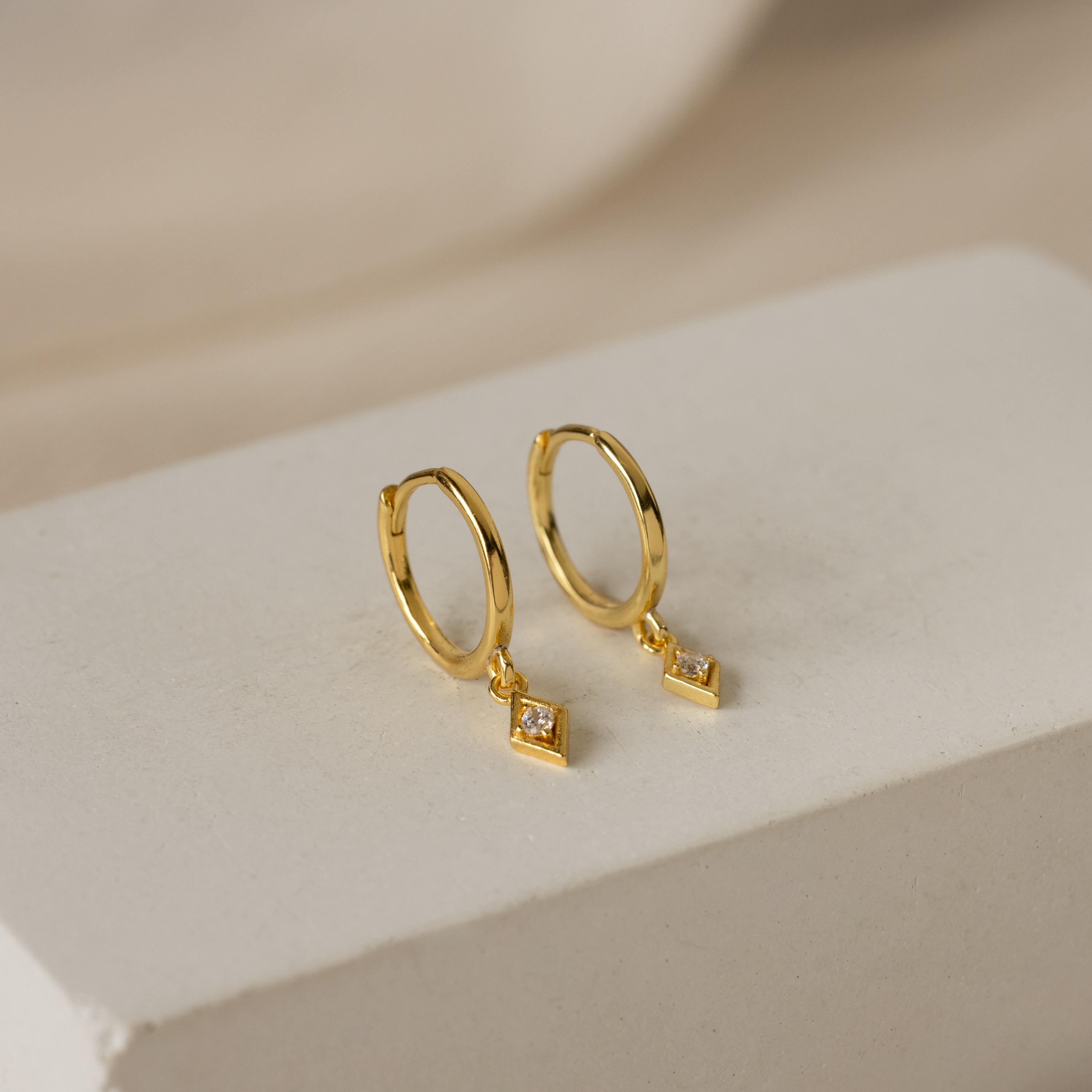 Dangling Diamond Hoop Earrings • Minimalist Huggie Hoop with Diamond Charm • Everyday Drop Earrings • Dainty Jewelry • Gift for Her • ER313
