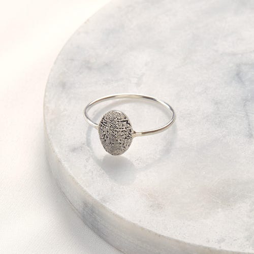 Bague avec empreinte digitale • Bague personnalisée avec empreinte digitale • Bijou avec empreinte digitale • Cadeau commémoratif • Cadeau personnalisé pour maman ou grand-mère • RM52a