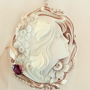 Sardonyx cameo in silver and amethyst