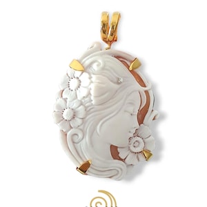 Handcrafted pendant with cameo