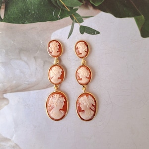 Long cameo earrings made in Torre del Greco